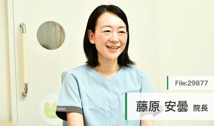 藤原安曇院長 manaこどもの診療所 main