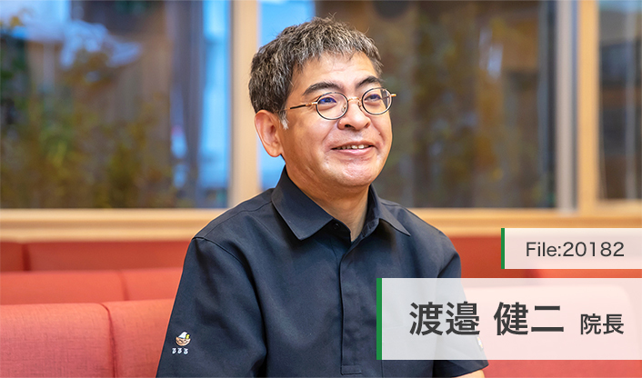 渡邉健二院長 らららこどもクリニック main