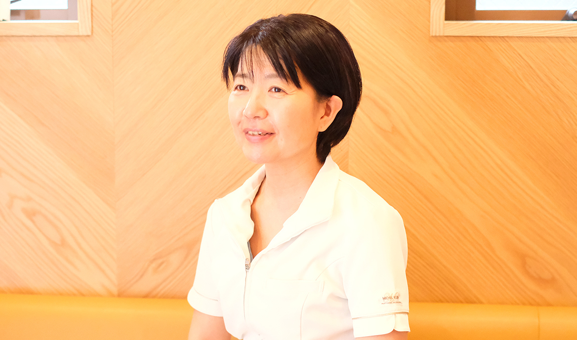 清原 あずさ 院長