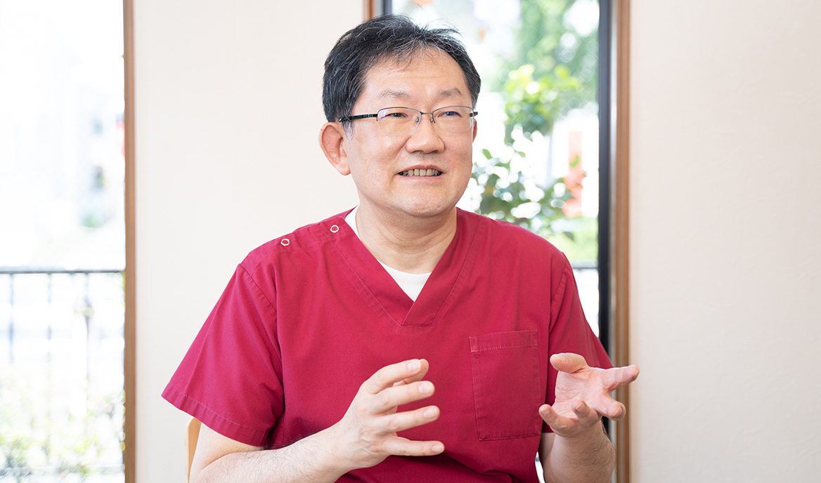 小出 賢治 院長