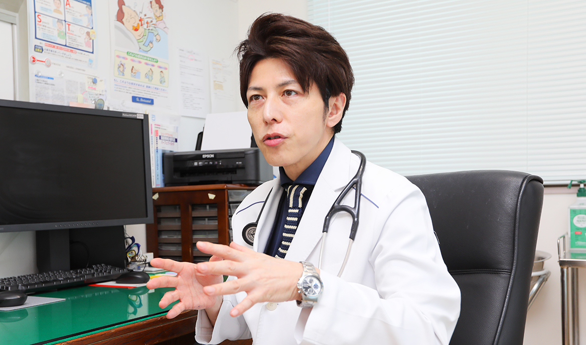川口 隆作 院長