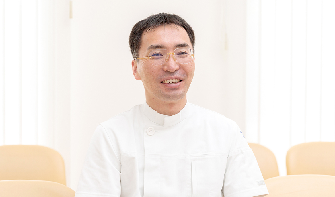 井上 浩 院長