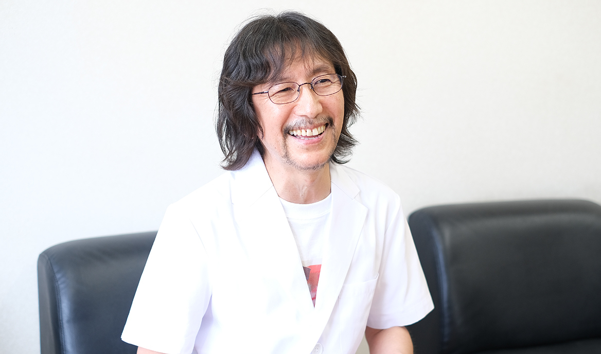 内藤 薫 院長