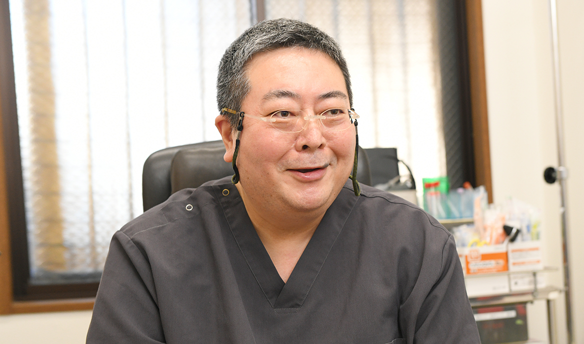 若月 冬樹 院長