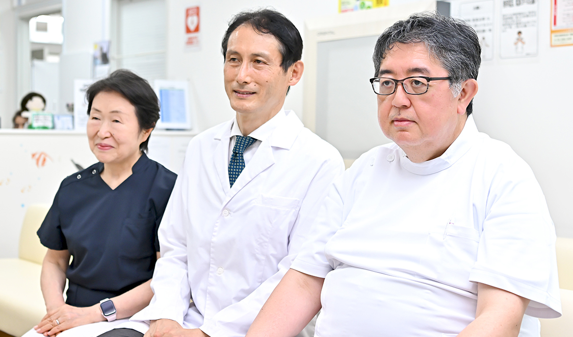丸山 達也 院長、宮澤 典子 先生、近藤 宏明 先生