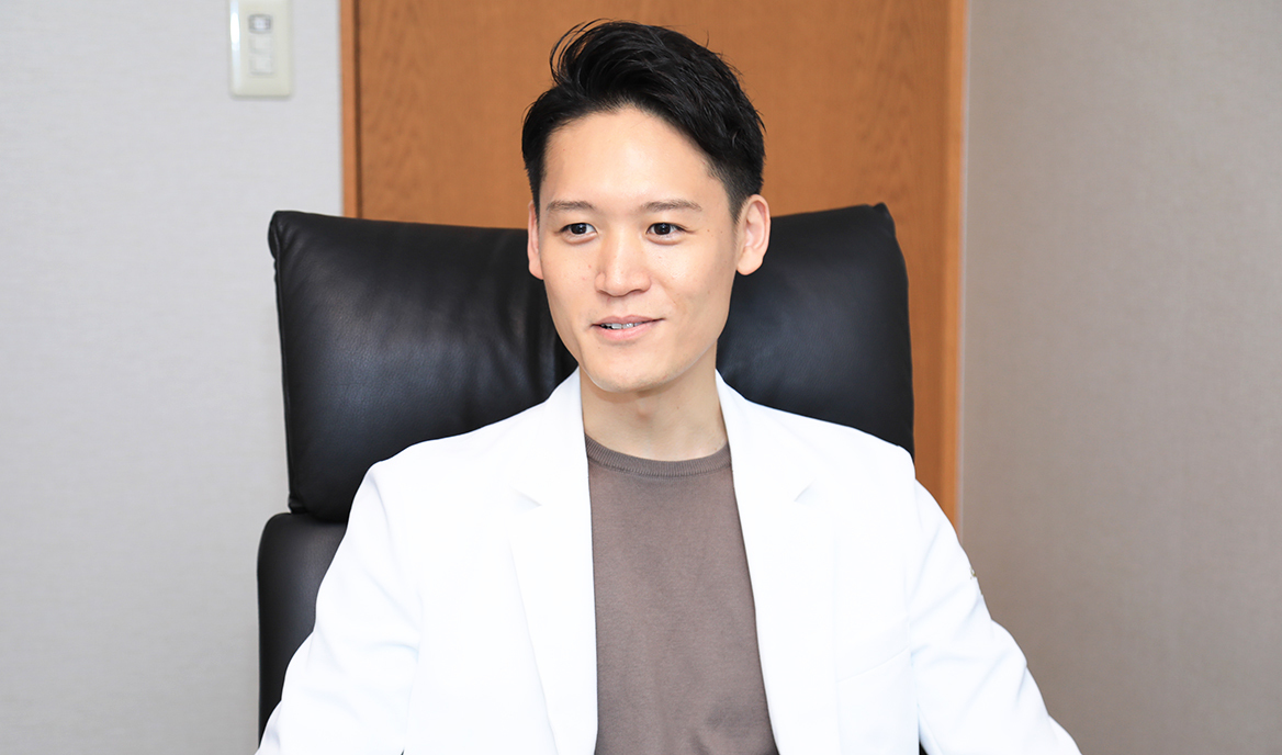 青木 玲 院長