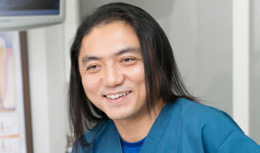 飯塚 智彦 院長