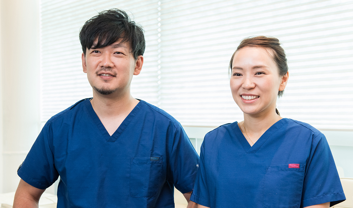 小泉 儀明 院長、阿部 友里子 副院長