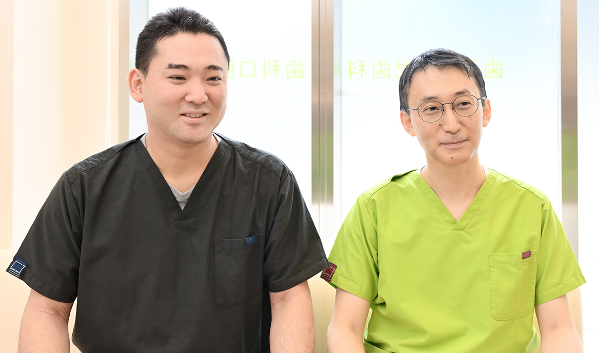 秋山崇院長、秋山聡先生 平塚あきやまデンタルクリニック