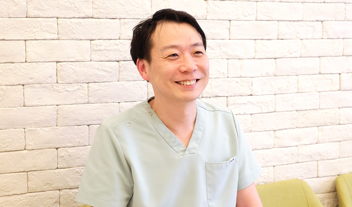 真田 康朗 院長