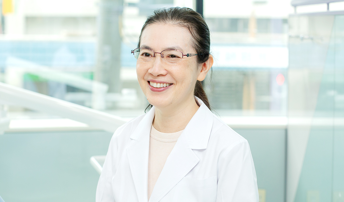 西山 左枝子 院長