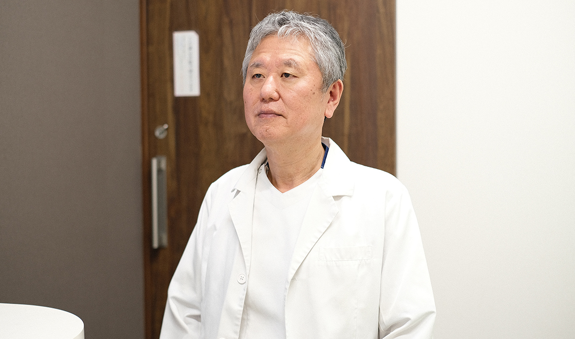 安東 慶治 院長