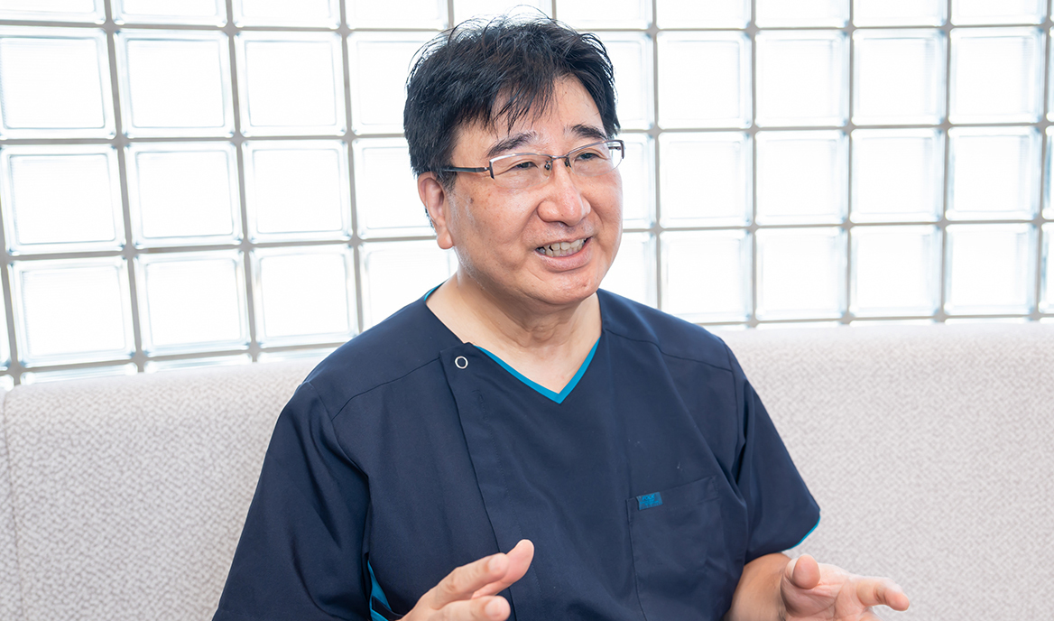 平手 雅樹 院長