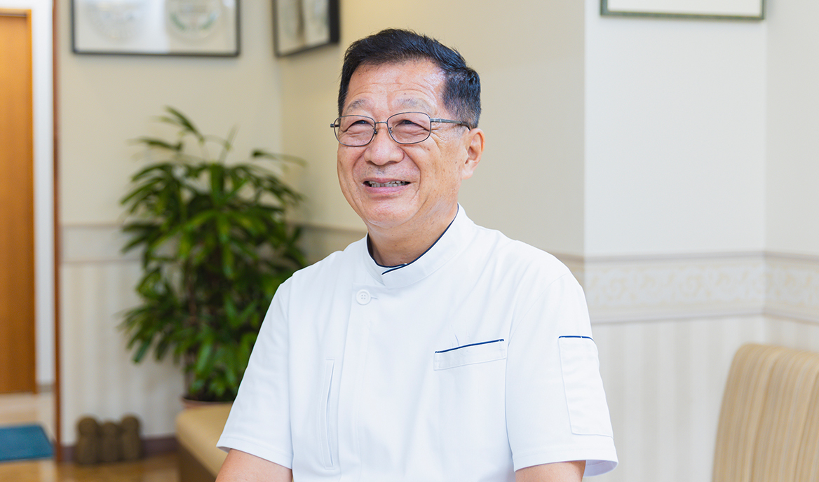 安西 春幸 院長