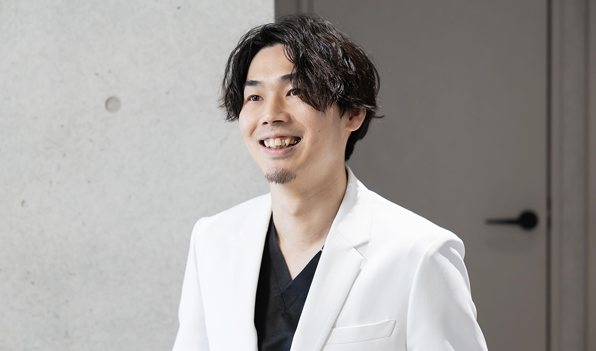 坂野 文彦 院長