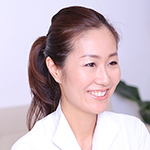 山本 祐歌 院長