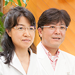 杉本 一朗 理事長、杉本 雅子 院長