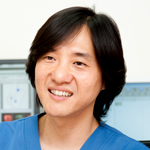 長瀬 良彦 院長