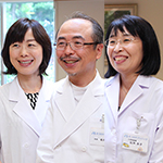 松岡 慎 院長、松岡 京子 副院長、松井 永子 先生