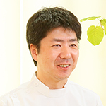伊藤 真英 院長