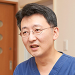 安彦 隆一 院長
