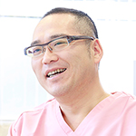 犬飼 賢三朗 院長