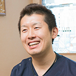 前岡 遼馬 院長