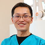 高尾 征吾 院長