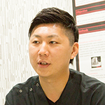 呉本 勝隆 院長