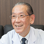 益子 邦洋 病院長