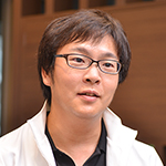 伊美 建太郎 院長