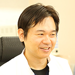 中村 成弘 院長