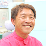 高津 暢尚 院長