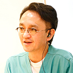川里 邦夫 院長