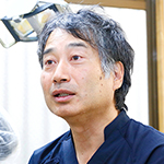 松井 重文 院長