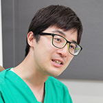 萬代 聡司 院長