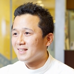 岡野 雄介 院長