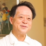 河野伸二郎 院長