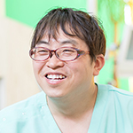 肌附 邦央 院長