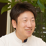 山本 勝史 院長