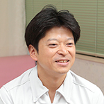 村松 賢一 院長