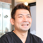 岡崎 真大 院長
