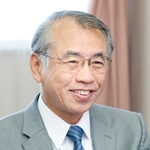 万代 恭嗣 院長