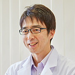 角辻 格 院長
