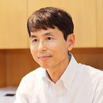 寺田 康雄 院長
