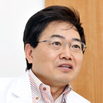 野村栄貴 院長