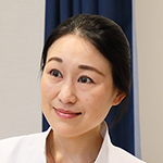 野崎 真世 院長