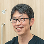藤本 栄大 院長