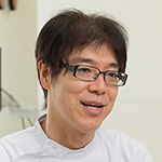 市川 智一 院長