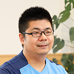 佐藤 芳樹 副院長